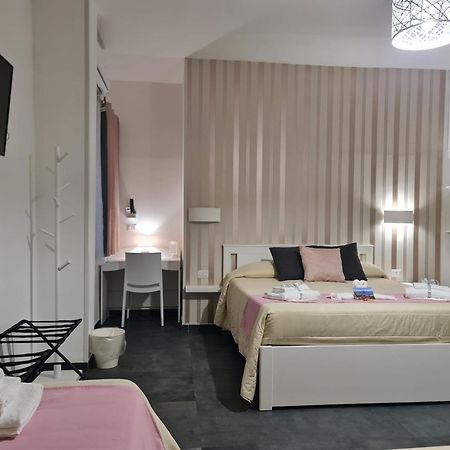 Gaisa Naples - Bed And Breakfast ภายนอก รูปภาพ
