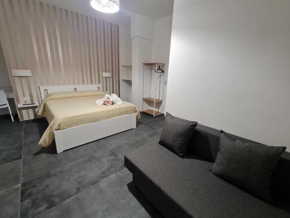 Gaisa Naples - Bed And Breakfast ภายนอก รูปภาพ